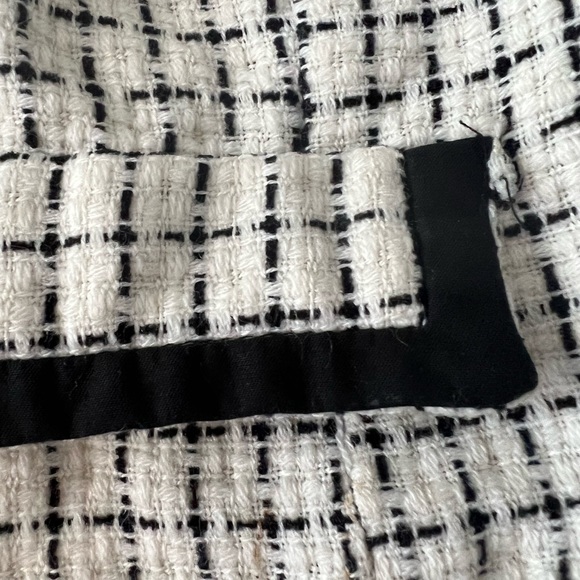 Candies’ Jacket Black & White Tweed Short Houndstooth Academia Medium. - Picture 9 of 10